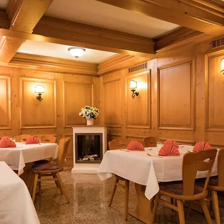 Adler Mit 3* Haßmersheim